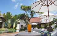 Kolam Renang 5 Katala Suites & Villas