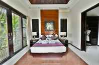 Bedroom Katala Suites & Villas
