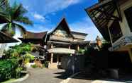 ภายนอกอาคาร 2 Sapadia Hotel & Cottage Parapat