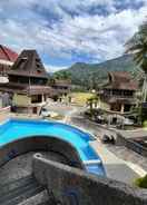 SWIMMING_POOL Sapadia Hotel & Cottage Parapat