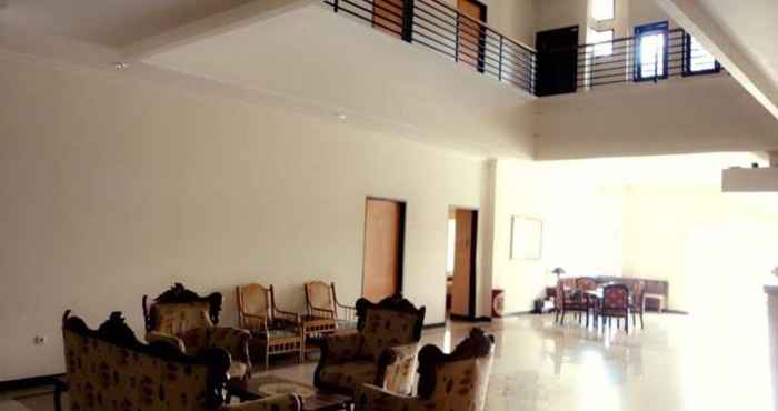 Lobby Hotel Wisata Gorontalo