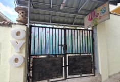 Bên ngoài 2 OYO 1323 Murni Homestay