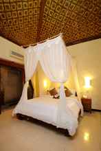 Bedroom 4 Putu Bali Villa & Spa