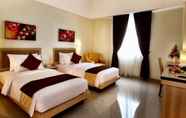 Bedroom 3 Orchardz Hotel Ayani Pontianak