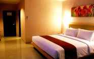 Bilik Tidur 6 Orchardz Hotel Ayani Pontianak