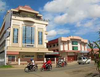 Bên ngoài 2 Hotel Kapuas Dharma Pontianak