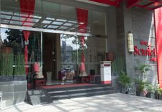 外観 5 Scarlet Dago Hotel