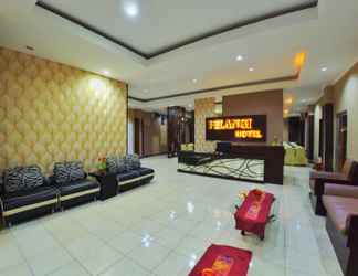Lobi 2 Hotel Pelangi Kupang