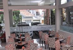 Restaurant 3 Scarlet Kebon Kawung Hotel