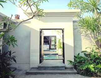 Exterior 2 La Villais Kamojang Villa Seminyak 