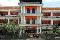 Bangunan Hotel Livero