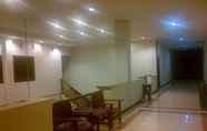 Lobby 6 Hotel Livero