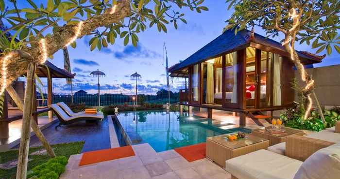 Swimming Pool Paddy View Villa