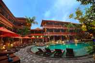 Swimming Pool Wina Holiday Villa Kuta Bali 