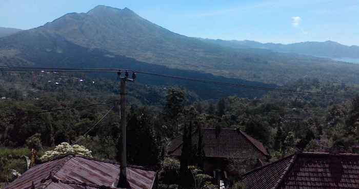 Nearby View and Attractions Amerta Sari Hotel 