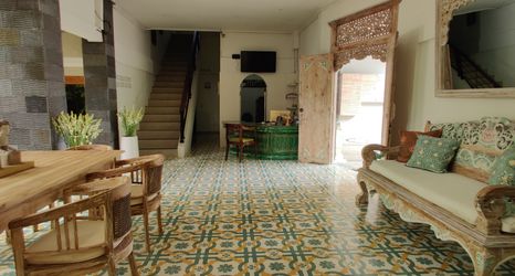 Lobby 2 Su's Cottages