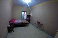 Bedroom Dewi Homestay