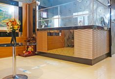 ロビー 5 Collection O Losari Near Pantai Losari Formerly Hotel Grand Populer