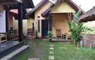 Lobi 2 Defa Homestay