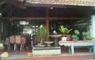 Restoran 5 Hotel Wisata and Restaurant