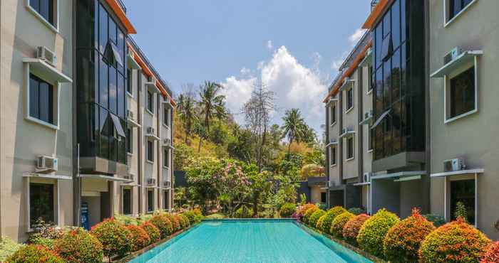 Kolam Renang Grand Senggigi Hotel