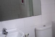 客室内バスルーム Wisma Mutiara Makassar