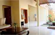 Lobi 7 Bamboo Bamboo Homestay