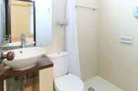 Toilet Kamar Ge JacMart Homestay Makassar