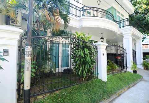 Bangunan Ge JacMart Homestay Makassar