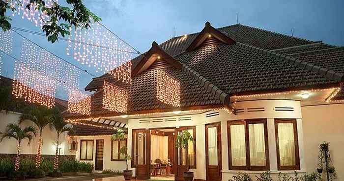 Exterior Hotel Paniisan Bandung