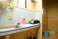 Toilet Kamar Dewata 2 Homestay