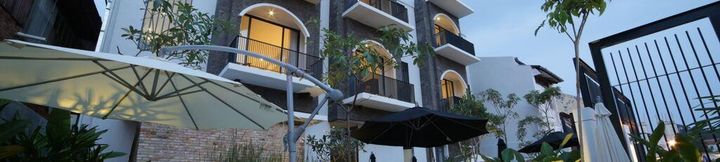 Exterior 4 1825 Gallery Hotel
