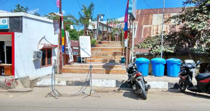 Exterior Mutiara Hotel Labuan Bajo 