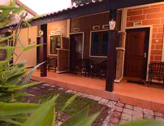 Luar Bangunan 2 Deluxe Room at Ani Homestay