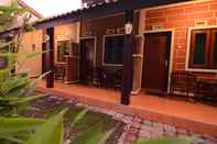 Exterior Deluxe Room at Ani Homestay