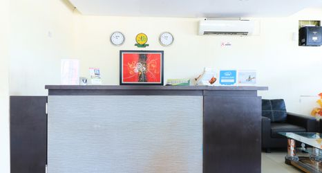 ロビー 2 Al-Badar Hotel Syariah Makassar