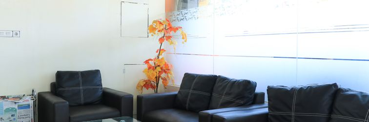 ロビー Al-Badar Hotel Syariah Makassar