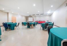 Ruangan Fungsional 7 Capital O 472 Hotel Asyra