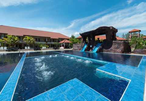 Kolam Renang Tok Aman Bali Beach Resort @ Beachfront