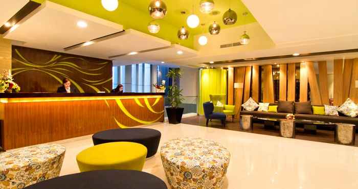 Lobby Bonnet Hotel Surabaya