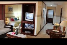 Bedroom Lexus Service Suites @ Times Square KL