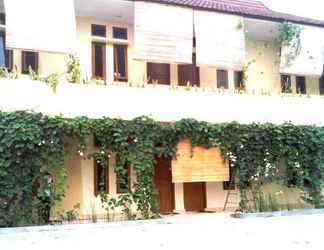 Exterior 2 Hotel Cibatu