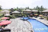 Swimming Pool Sambi Resort, Spa & Restaurant