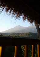 VIEW_ATTRACTIONS Rinjani Trail's Hotel