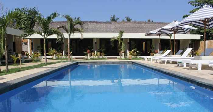 Swimming Pool Kaluku Gili Resort