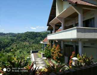 Luar Bangunan 2 Senaru Lodge