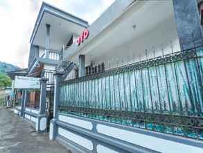 Exterior 4 OYO 1929 Senggigi Hill View Homestay Syariah