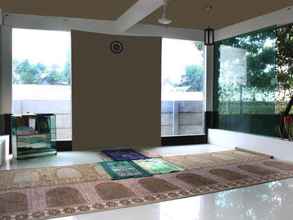 Lobby 4 Safwah Bintaro Syariah Mitra RedDoorz