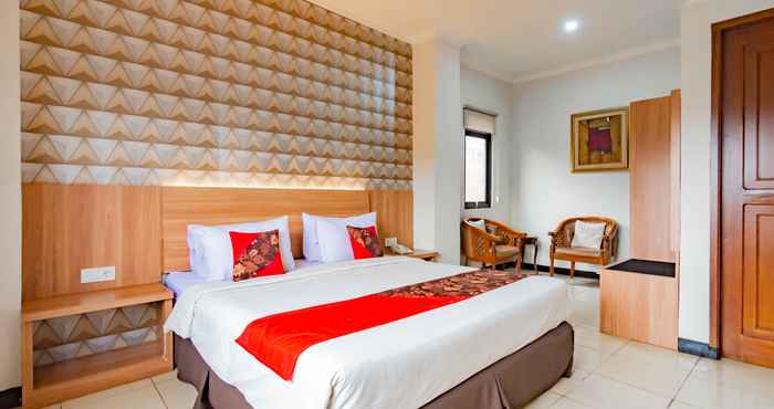 Kamar Tidur Cihampelas Hotel 2 Mitra RedDoorz