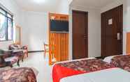 Bedroom 4 Cihampelas Hotel 2 Mitra RedDoorz